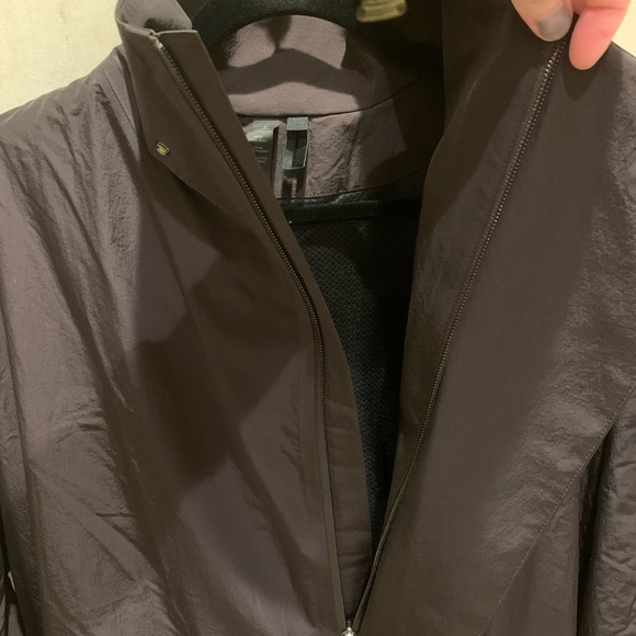 Lululemon Lab Moraine insulated raincoat S/6 - Picture 11 of 16